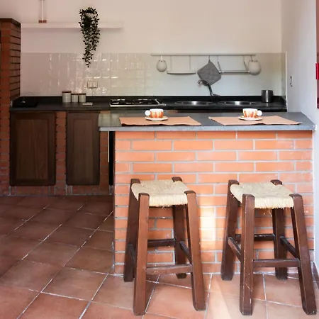 Magnolia Design Aci Castello