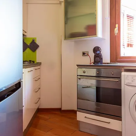 Magnolia Design * Aci Castello